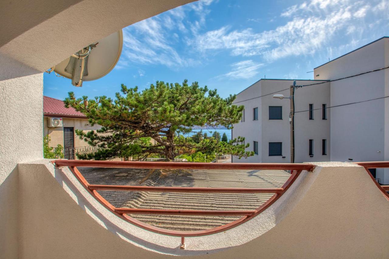 Apartmani Luky Karlobag Dış mekan fotoğraf