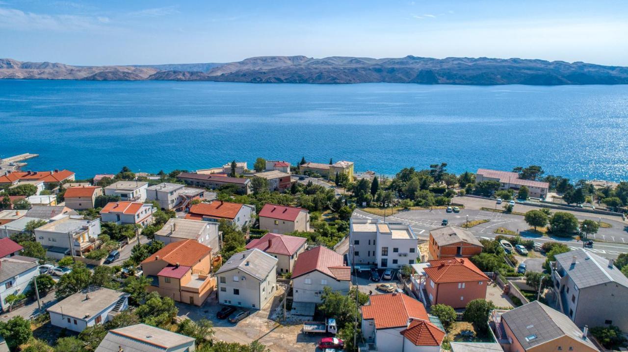 Apartmani Luky Karlobag Dış mekan fotoğraf