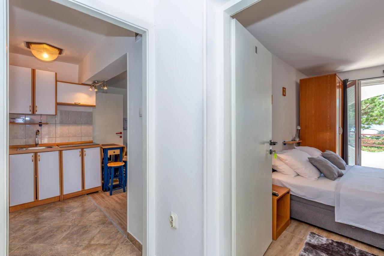 Apartmani Luky Karlobag Dış mekan fotoğraf