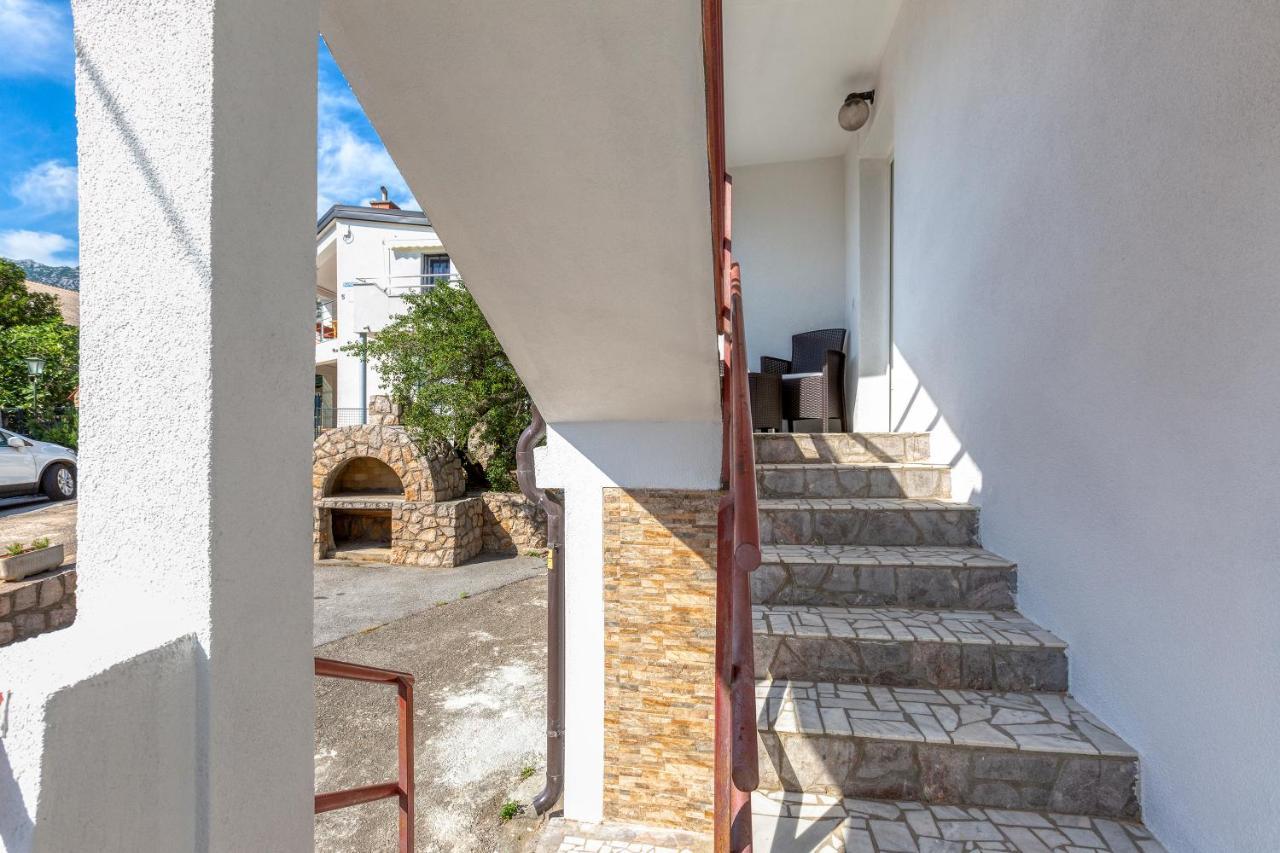 Apartmani Luky Karlobag Dış mekan fotoğraf
