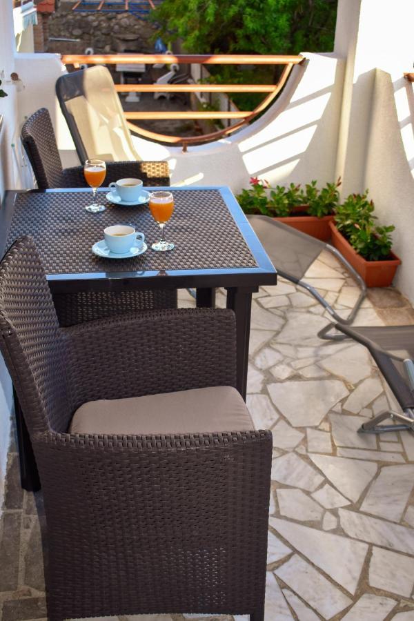 Apartmani Luky Karlobag Dış mekan fotoğraf